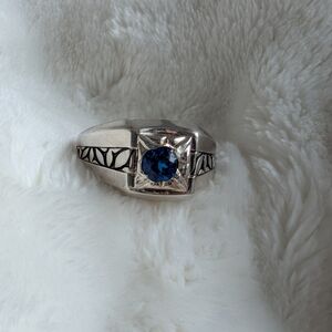 Vintage Silver Plated Lind Blue Lab Created Sapphire Size 12